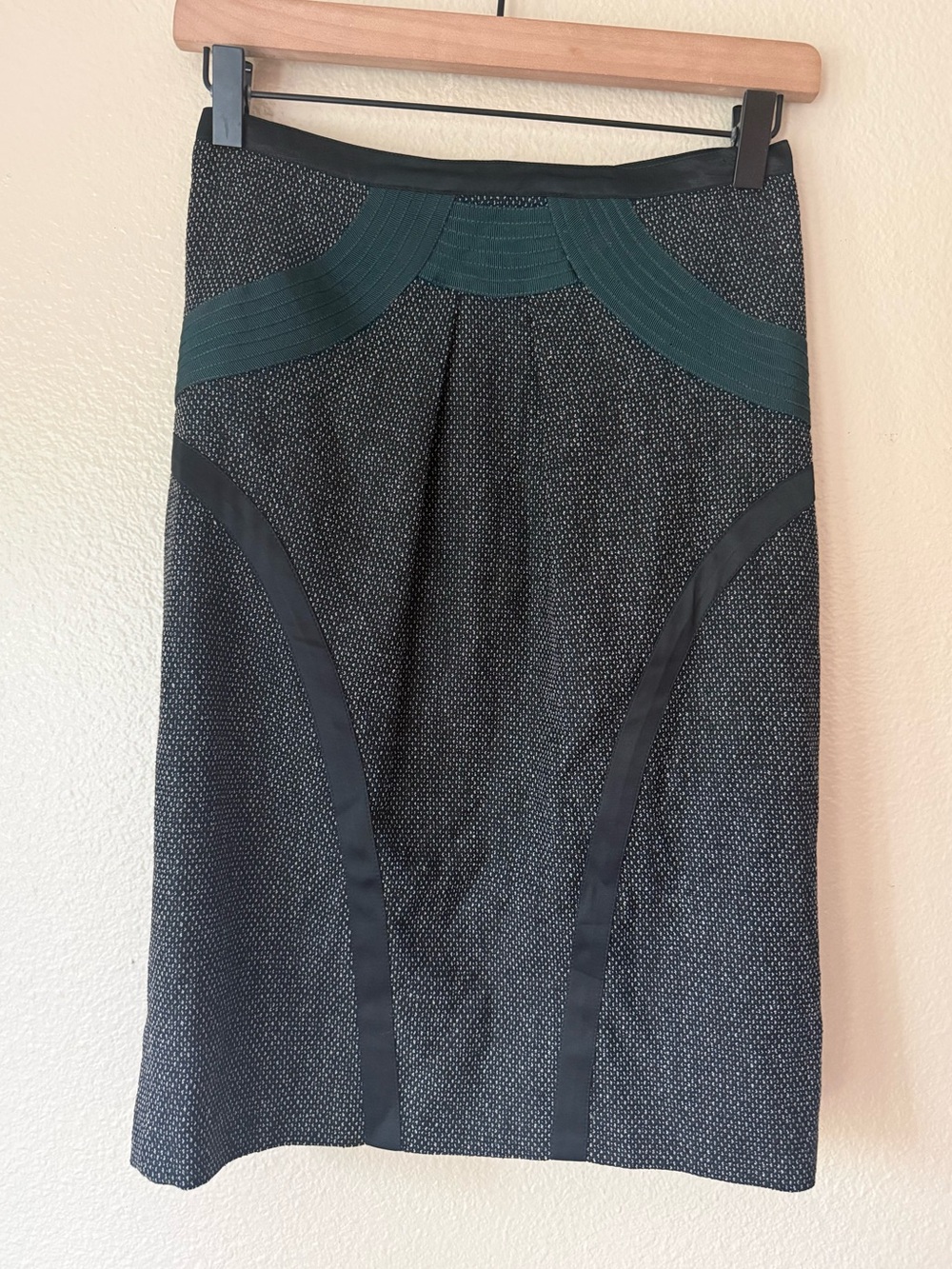 Etro Dark Gray Tweed Midi Skirt with Teal Panels
